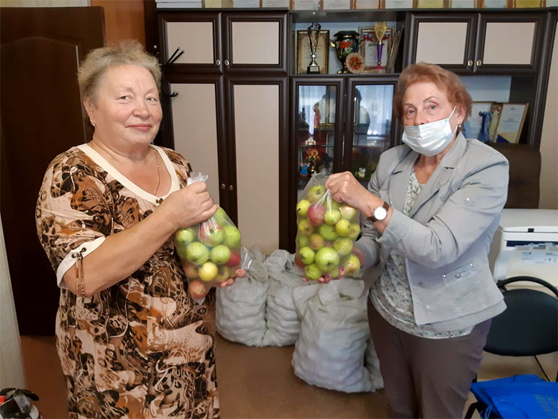 lenin apple 2021