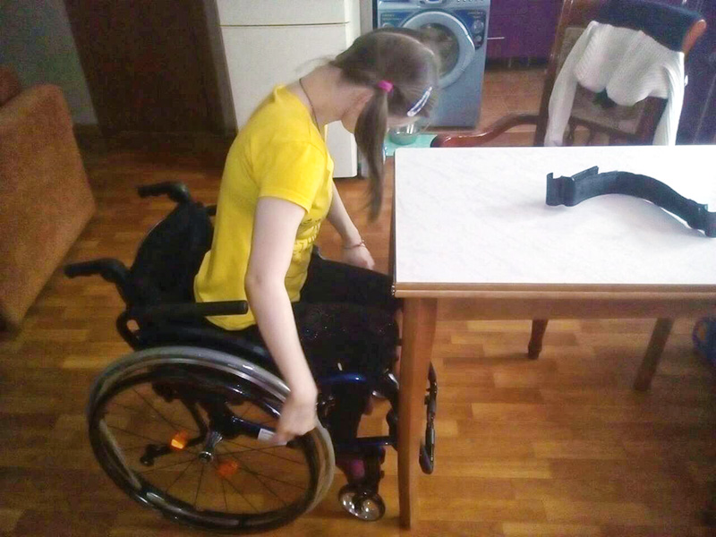 ruza kolyaska podarok