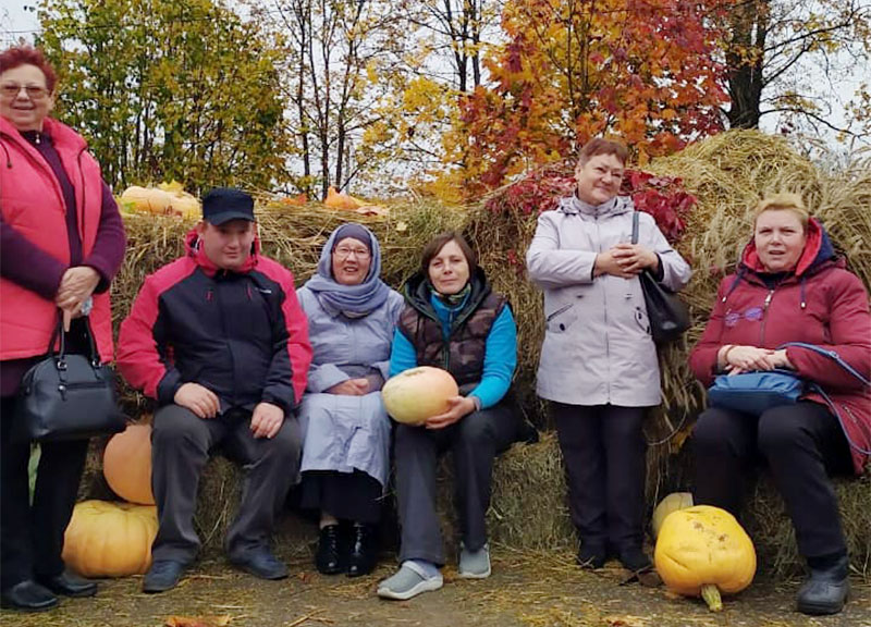ruza podvorie