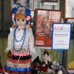 Произведения искусства, созданные руками инвалидов 