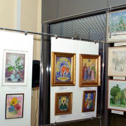 Произведения искусства, созданные руками инвалидов 