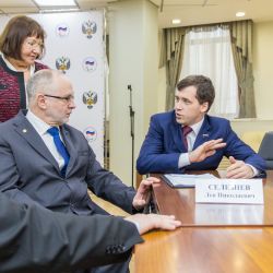 Паралимпийскому комитету России - 20 лет!