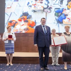 Награждение к 30-летию МООО ВОИ