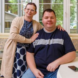 Награждение активистов МООО ВОИ к 35-летию ВОИ